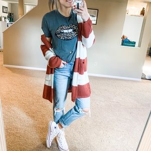 Vici Distressed Leopard Lips Tee